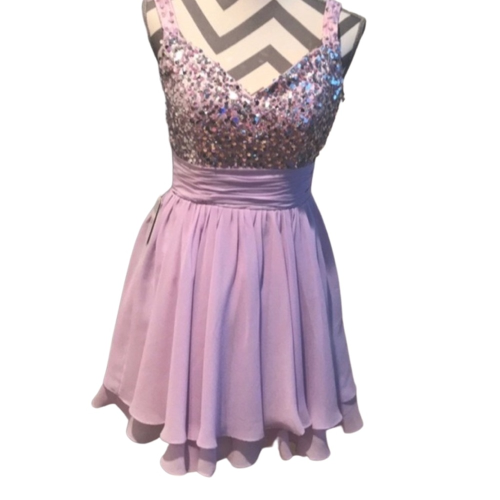 NWT Stunning Semi-Formal (Prom) Cocktail Dress